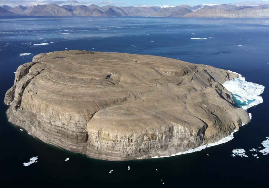 Hans Island, un cailloux perdu au milieu des glaces